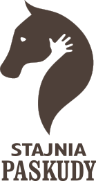 stajnia paskudy logo